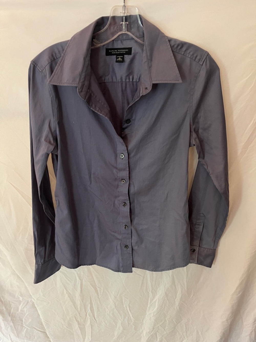Banana Republic Fitted No Iron Women's Button-Up Shirt — Steely Gray